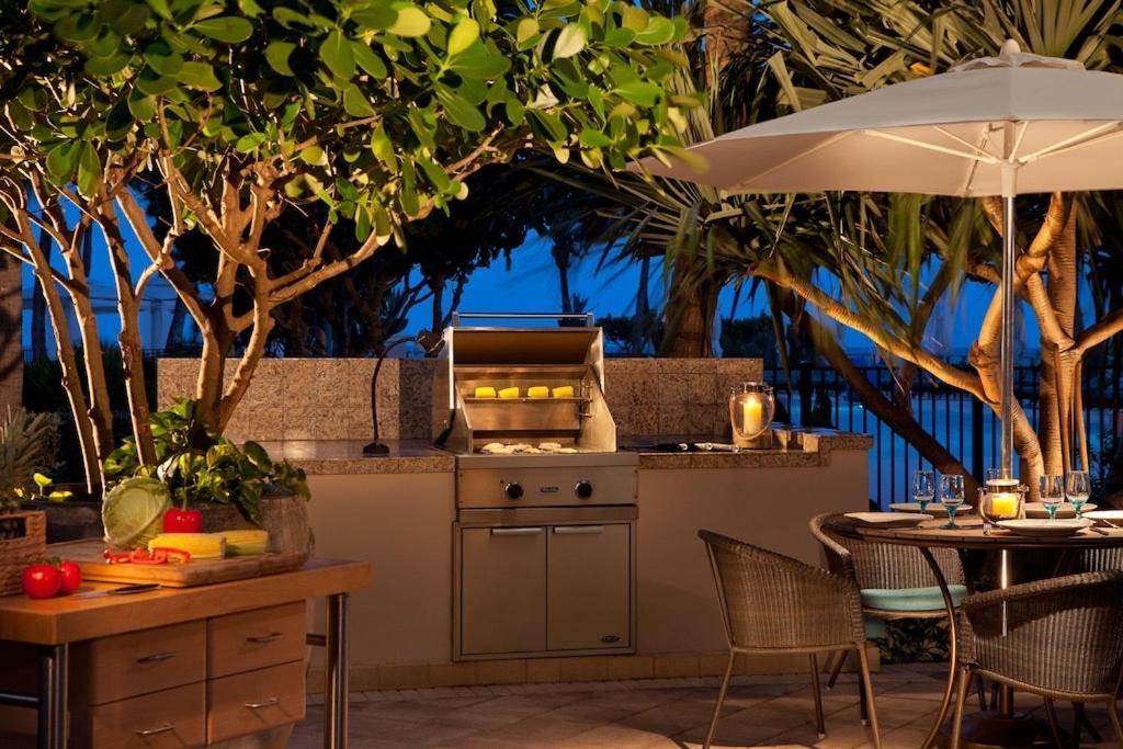 Ritz Carlton Luxurious Residence On Singer Island Ривьера-Бич Экстерьер фото